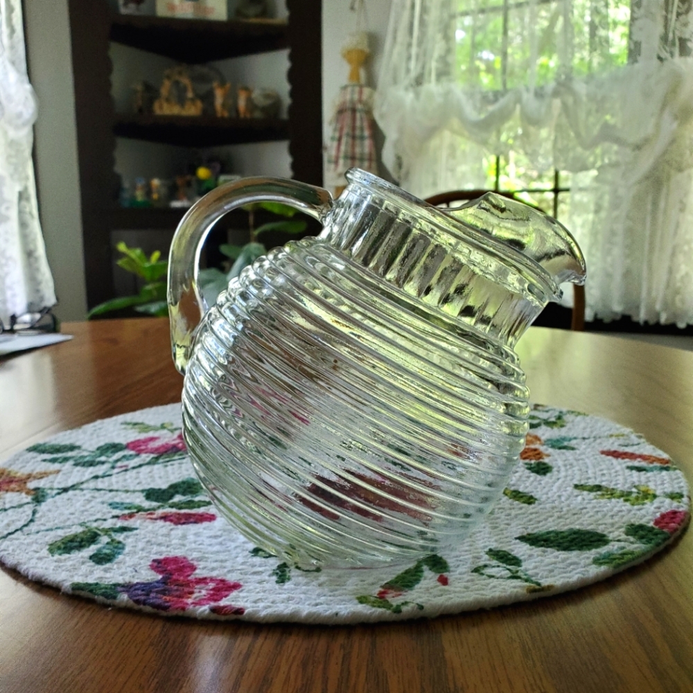 Vintage Anchor Hocking  Ribbed Glass